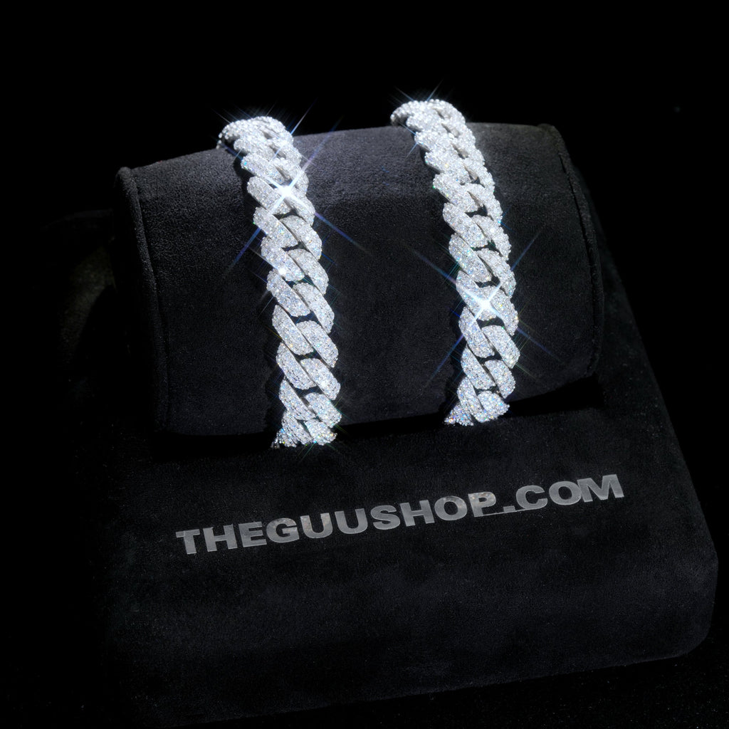 VVS MOISSANITE 10MM CUBAN BRACELET