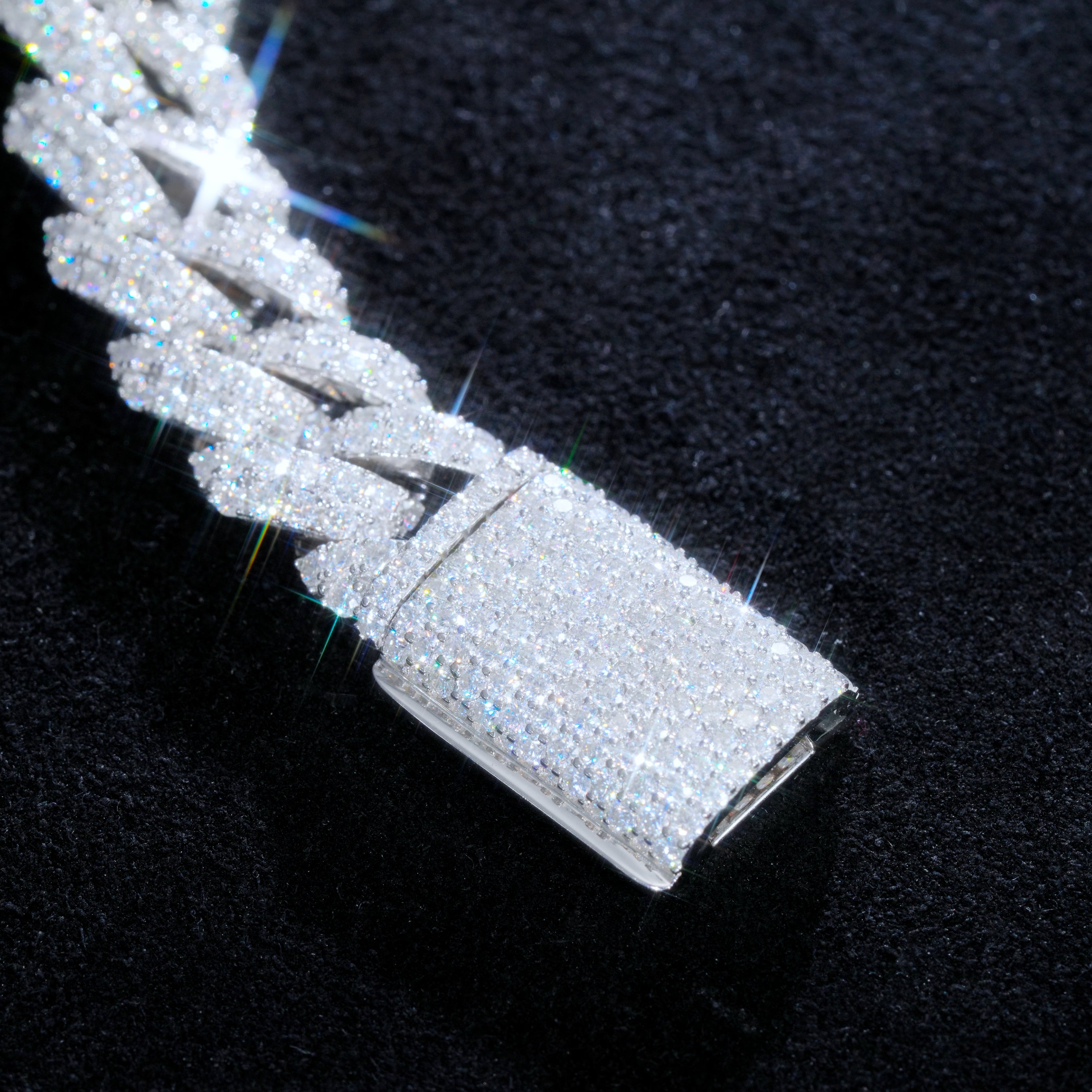 VVS Moissanite 10MM Cuban Link Chain