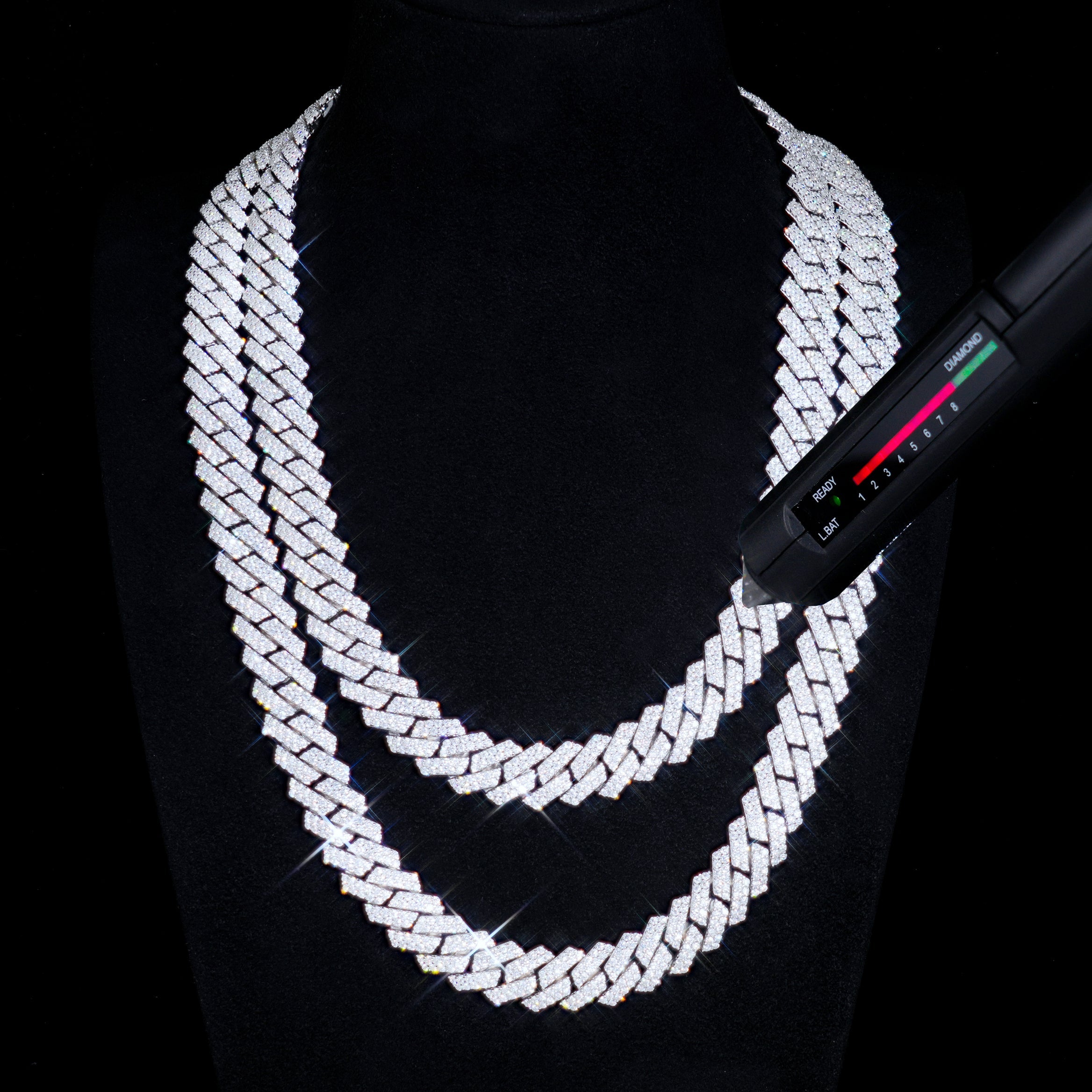 VVS Moissanite 12MM Prong Cuban Link Chain