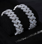 20MM Baguette Prong Link Bracelet