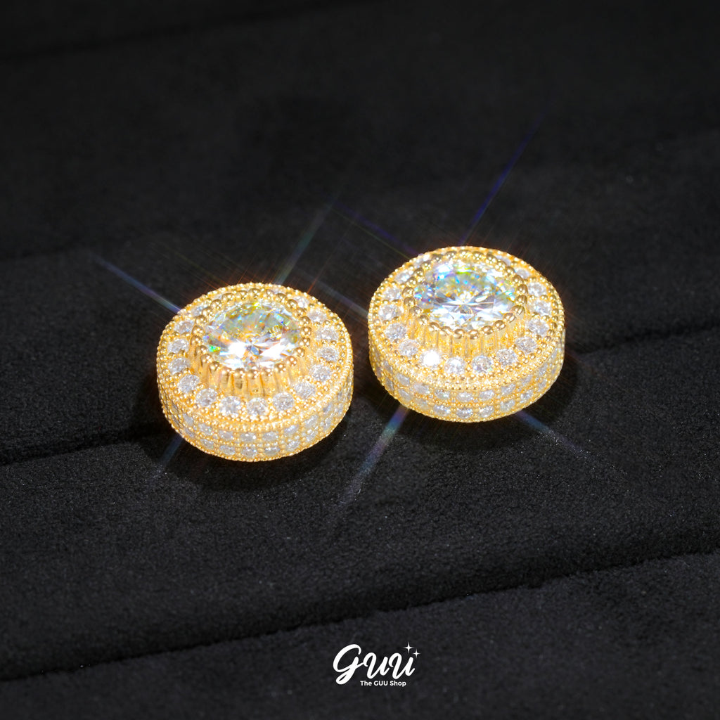 925s VVS1 Moissanite Cluster Halo Earrings In 18K Gold