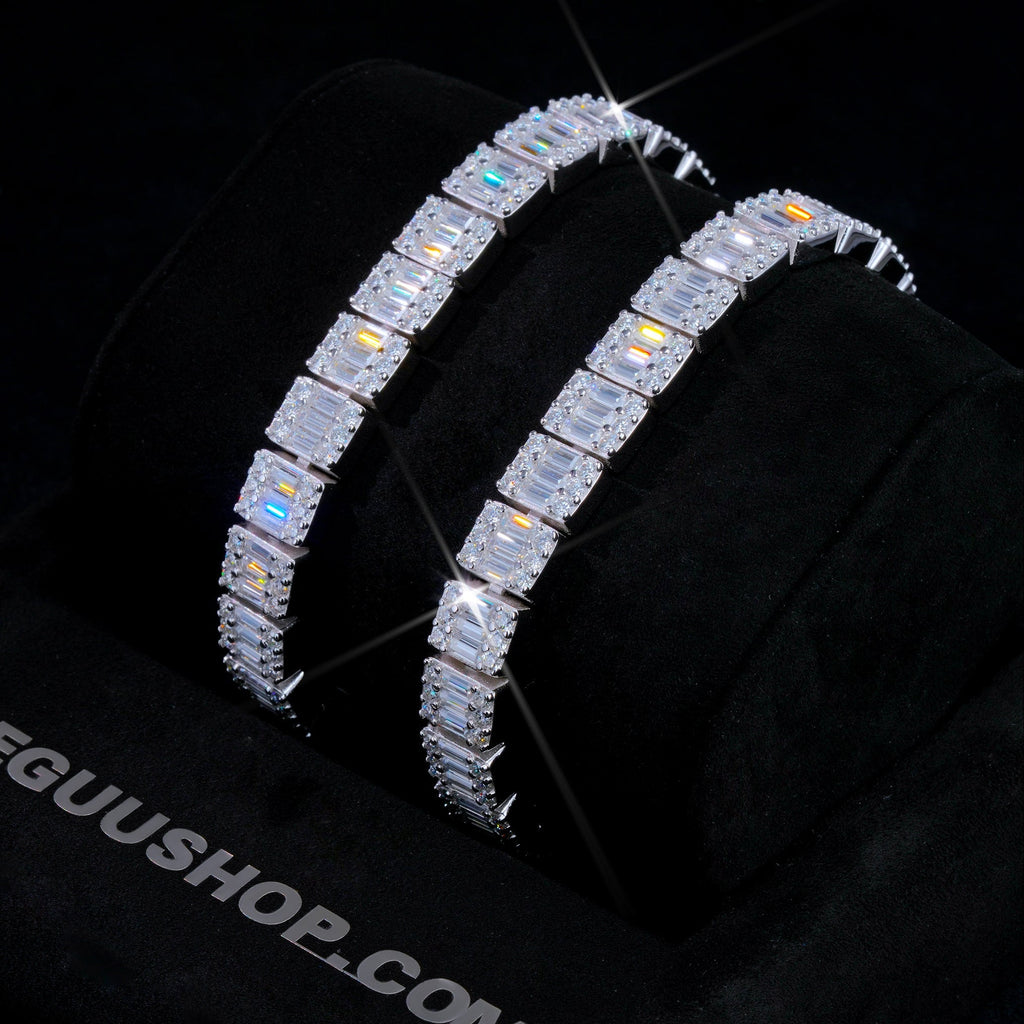 925S & VVS Moissanite 8MM Bageutte Bracelet