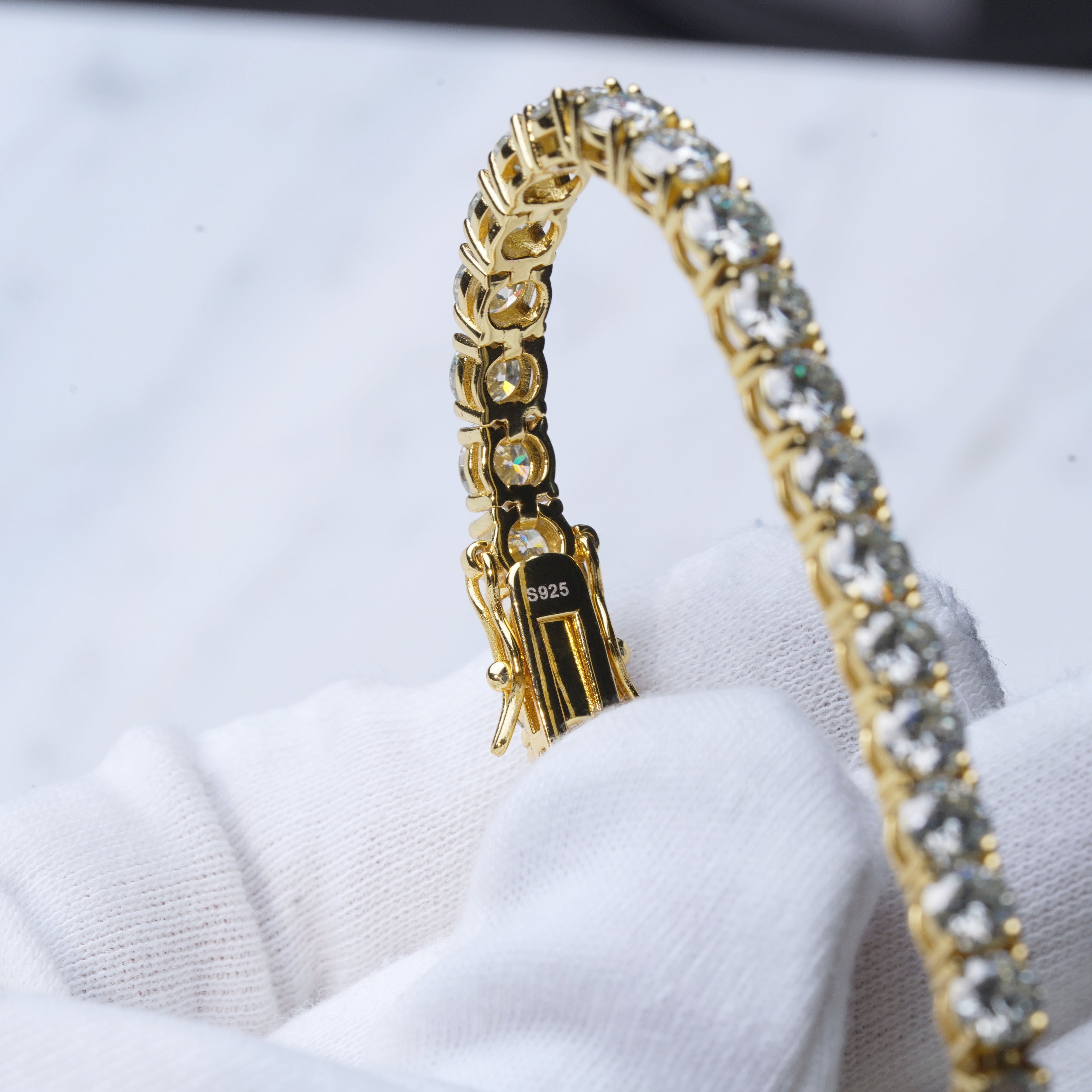 5MM 925S & VVS Moissanite Tennis Bracelet 18K Gold