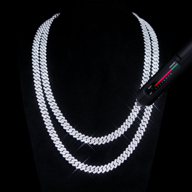 925S & VVS Moissanite 8.5MM Prong Cuban Link Chain Hover Image