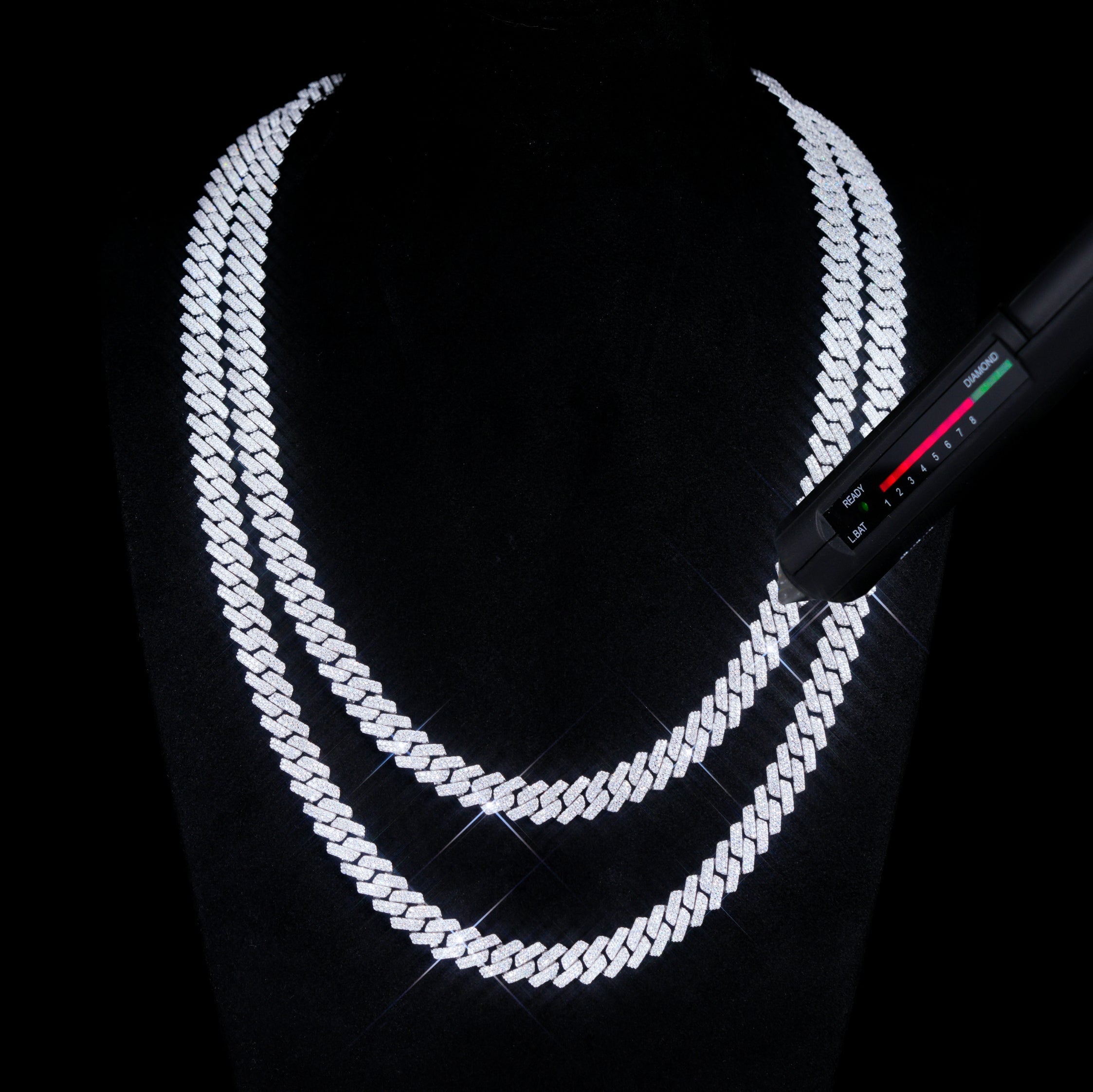VVS Moissanite 8.5MM Prong Cuban Link Chain