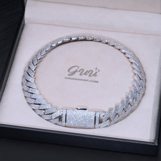 20mm Extended Clasp Prong Cuban Chain Main Image