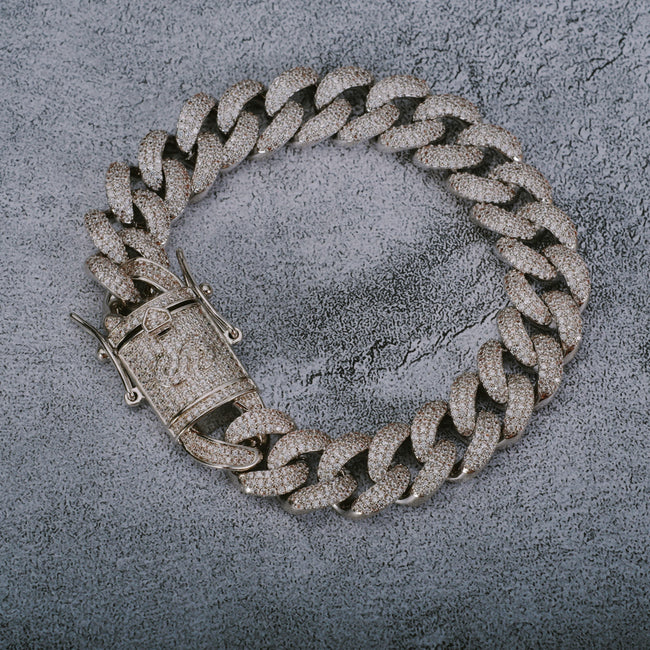 [GUU-PREM] 12MM 18K White Gold-Plated Cuban Link Bracelet Hover Image