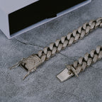 [GUU-PREM] 12MM 18K White Gold-Plated Cuban Link Bracelet