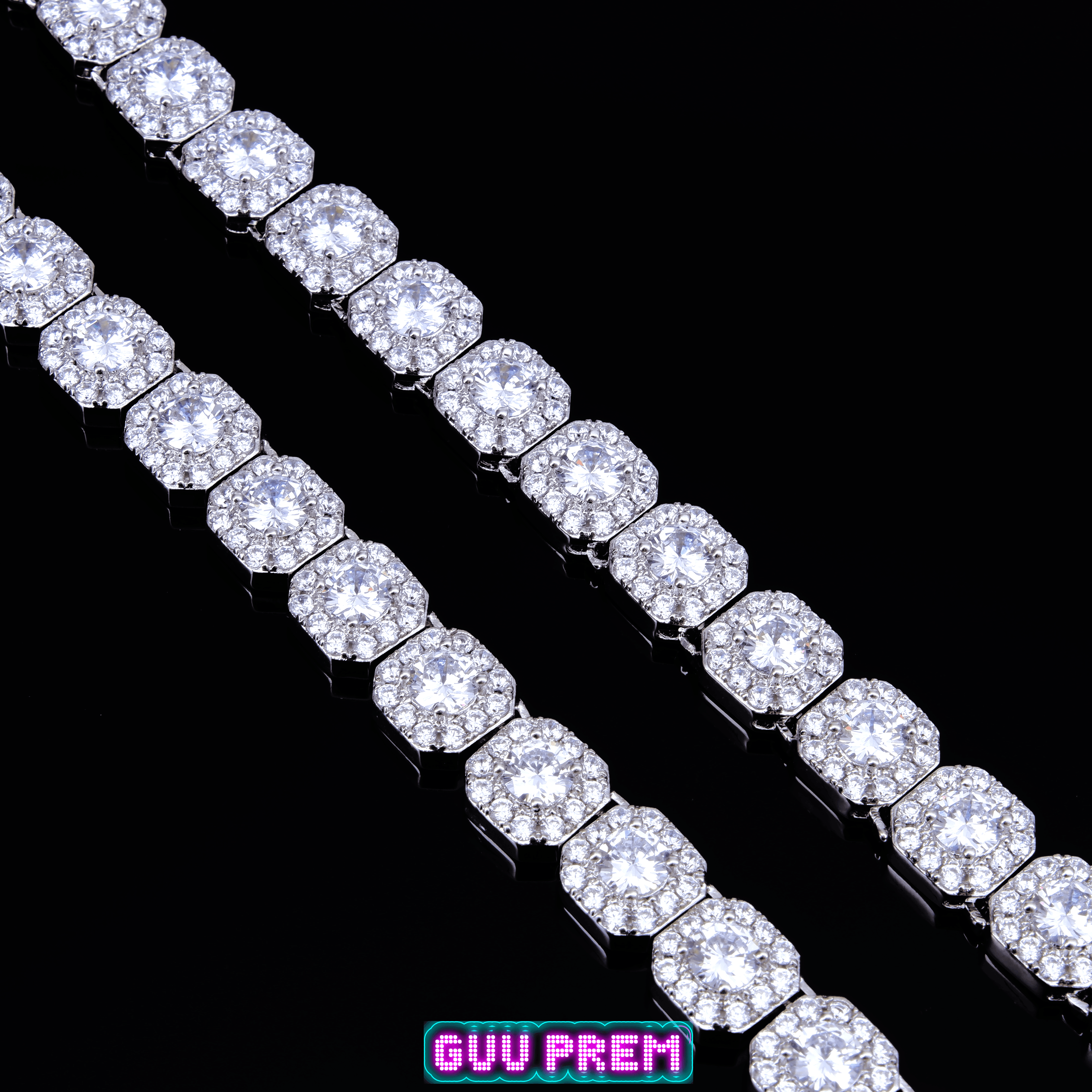 Clustered Tennis Chain in White Gold