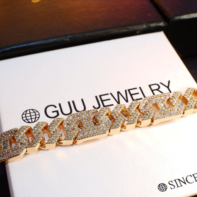 18K Gold-Plated Polygon Cuban Link Bracelet Main Image