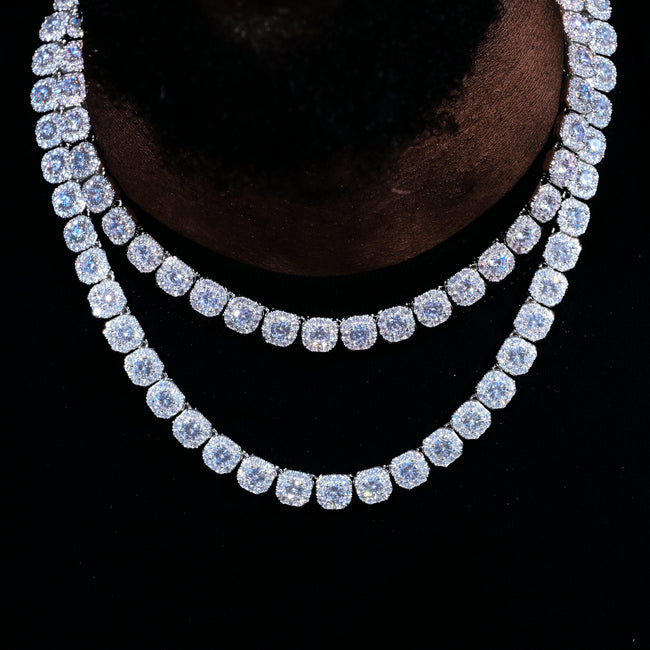 Clustered Tennis Chain in White Gold Main Image