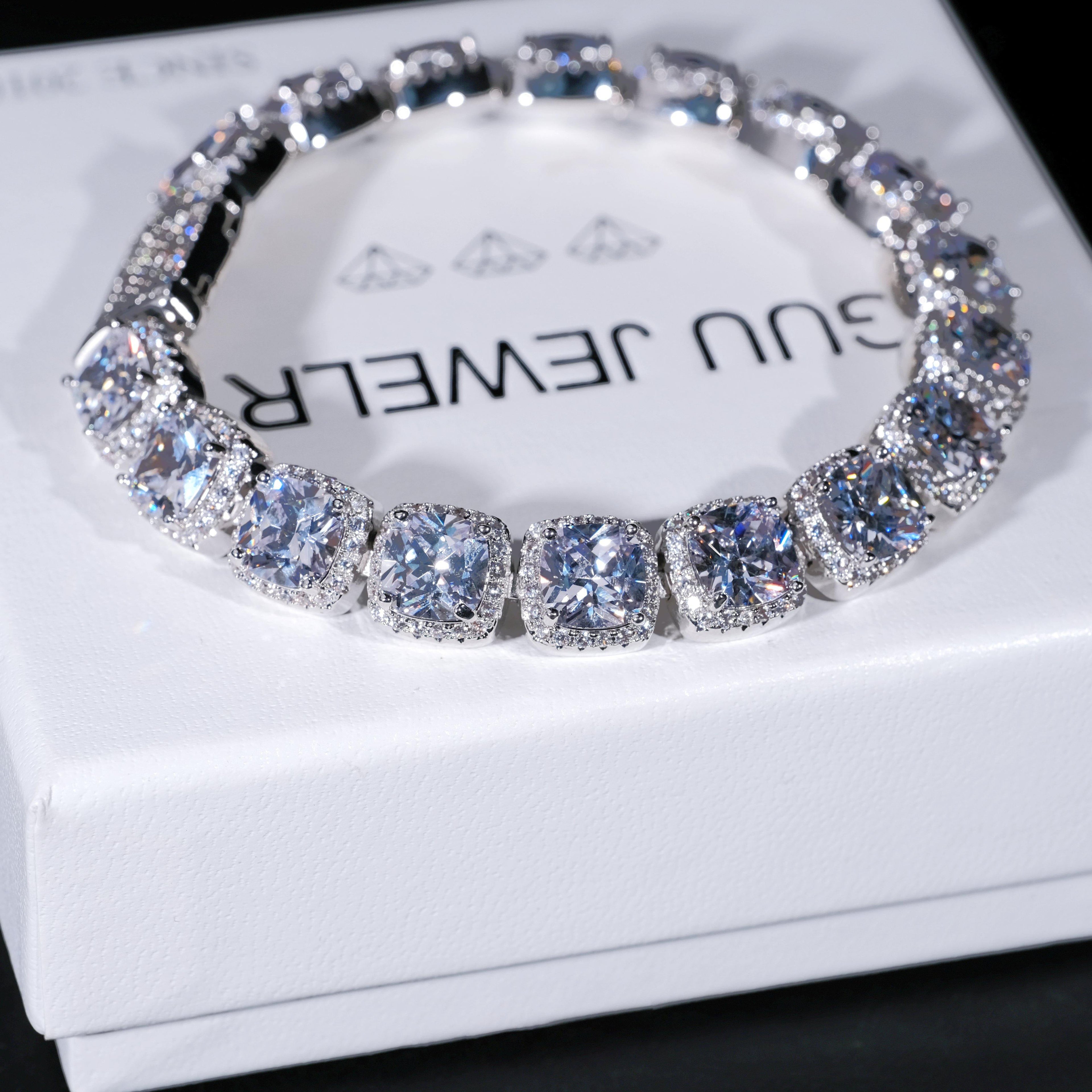 Glacier Clustered Tennis Bracelet in White Gold