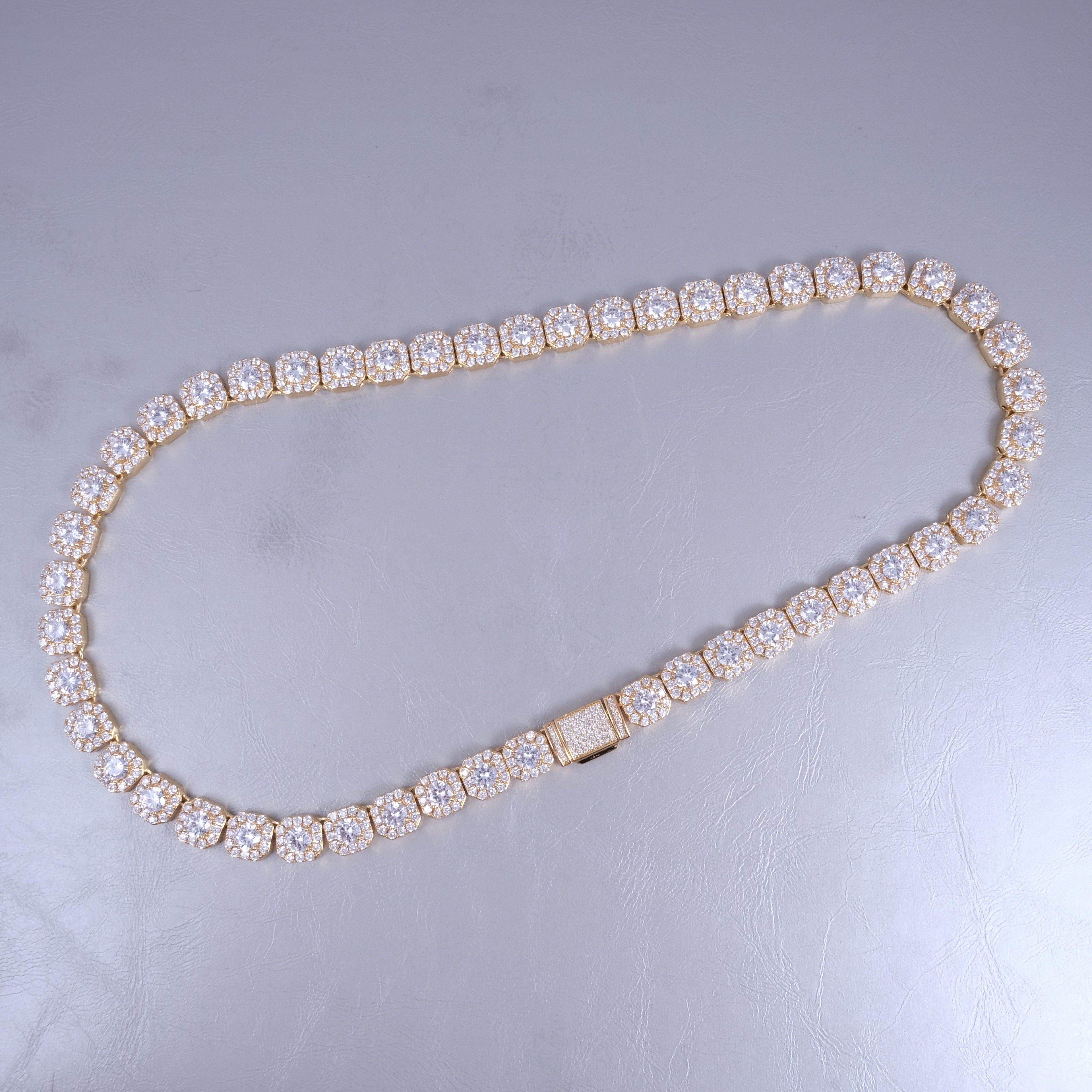 Clustered Tennis Chain in 18K Gold