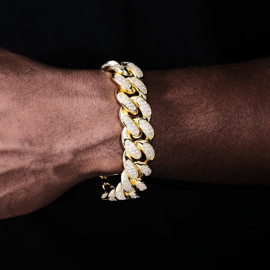 Iced Cuban Link Bracelet (19mm) in Yellow Gold