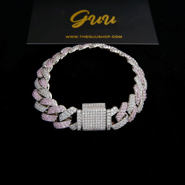 New Seamless Rhombic BlingBling Bracelet in Pink Main Image
