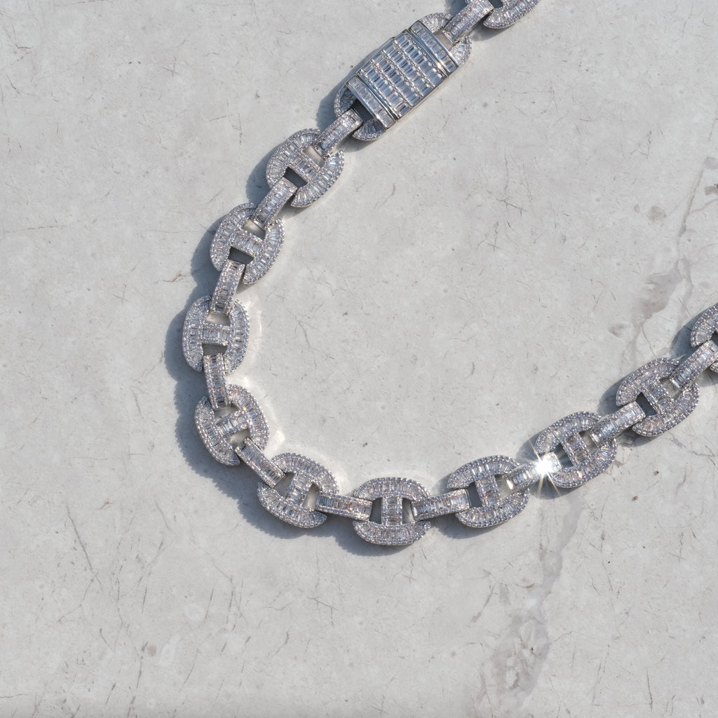 15mm Baguette Mariner Chain White Gold