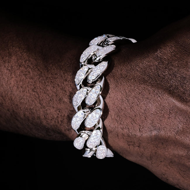 Iced Cuban Link Bracelet (19mm) in White Gold Hover Image