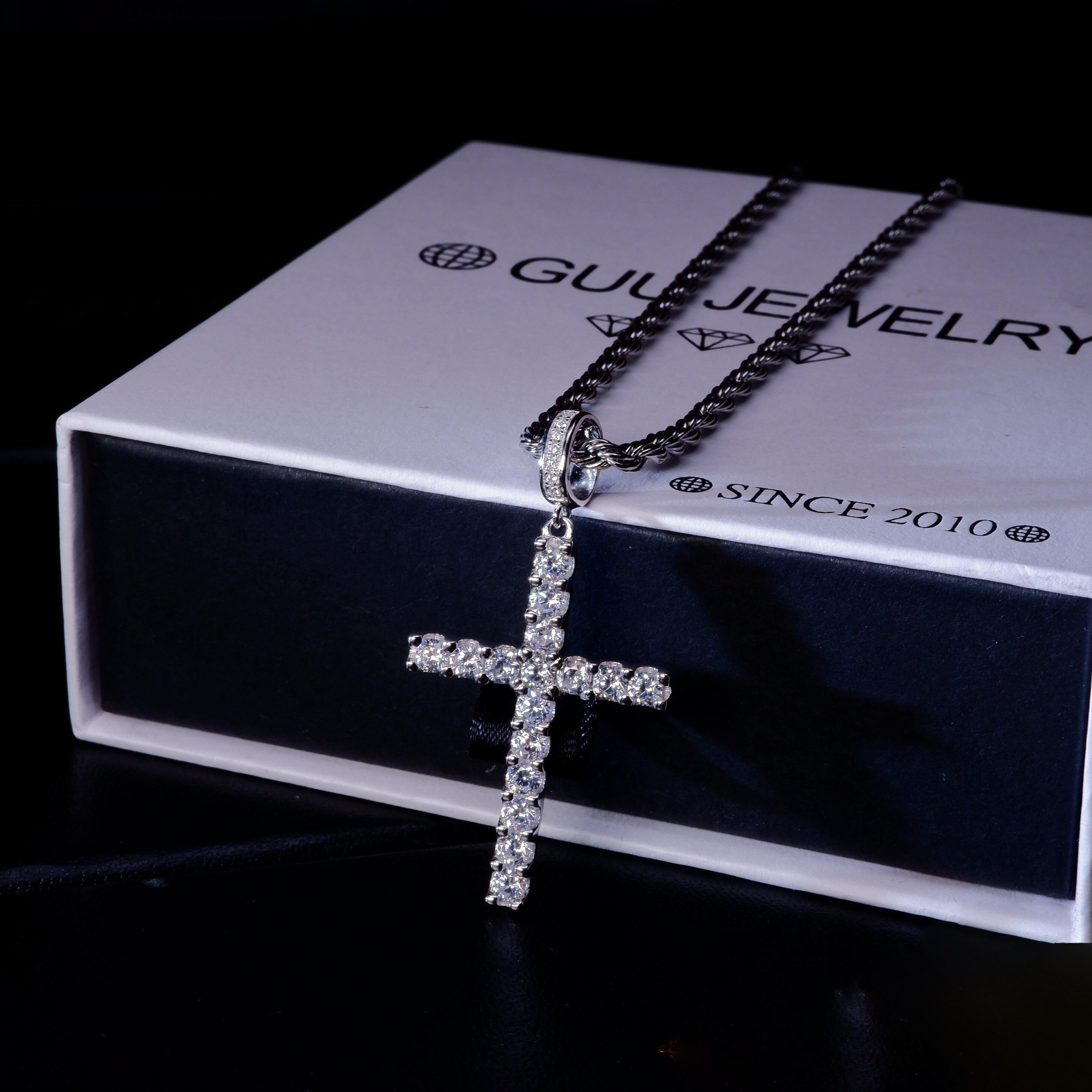 S925 Silver Iced  Round diamond Cross BlingBling Pendant In Gold-Plated