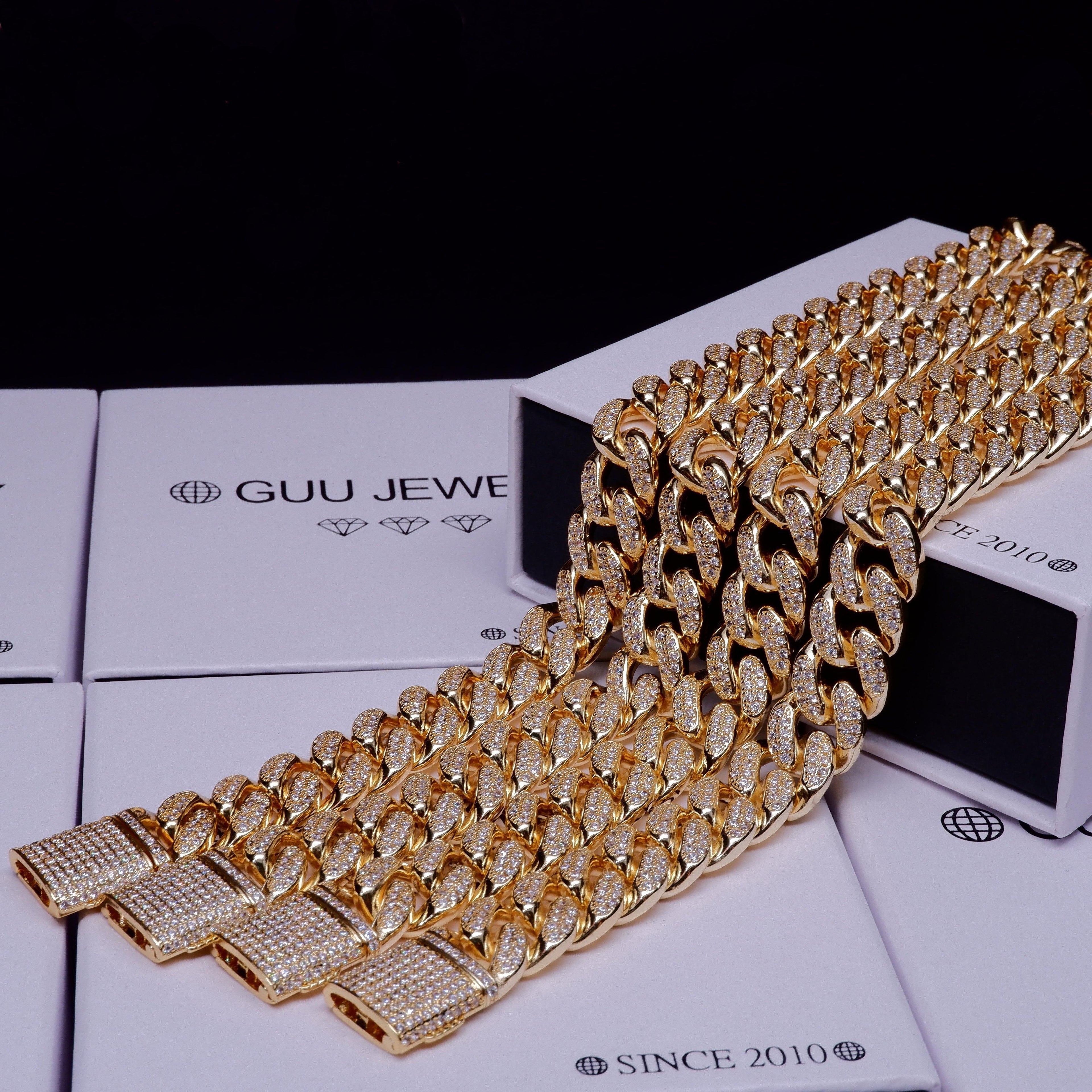 🔥New Flip buckle Iced Cuban Link Chain Gold-Plated