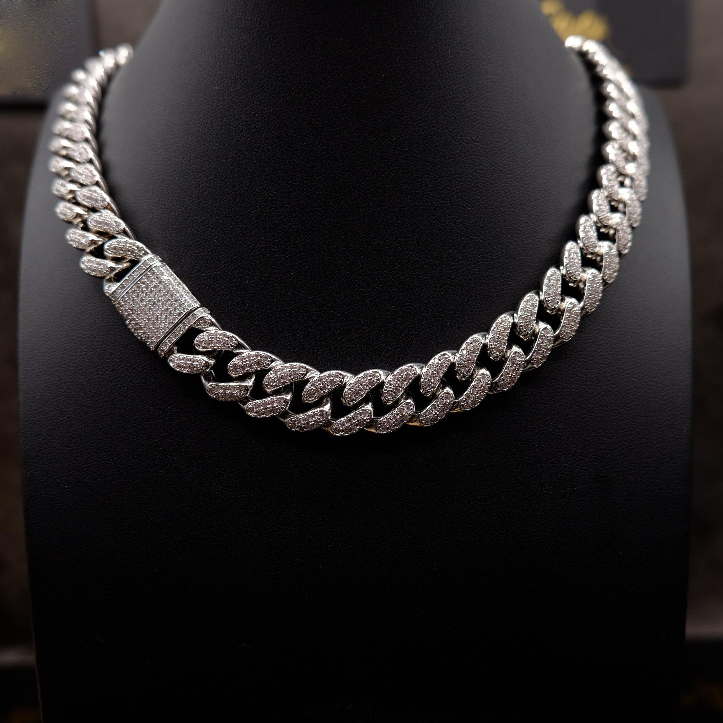 🔥New Flip buckle Iced Cuban Link Chain Silver