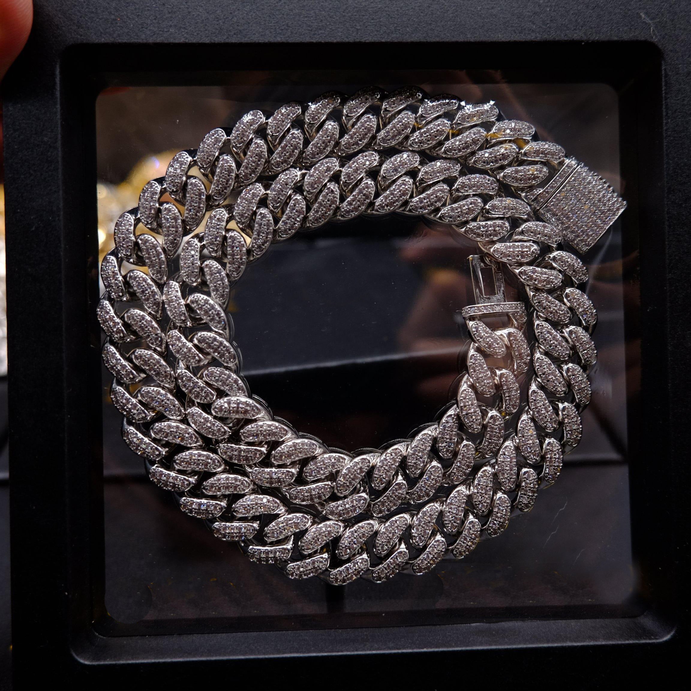 🔥New Flip buckle Iced Cuban Link Chain Silver
