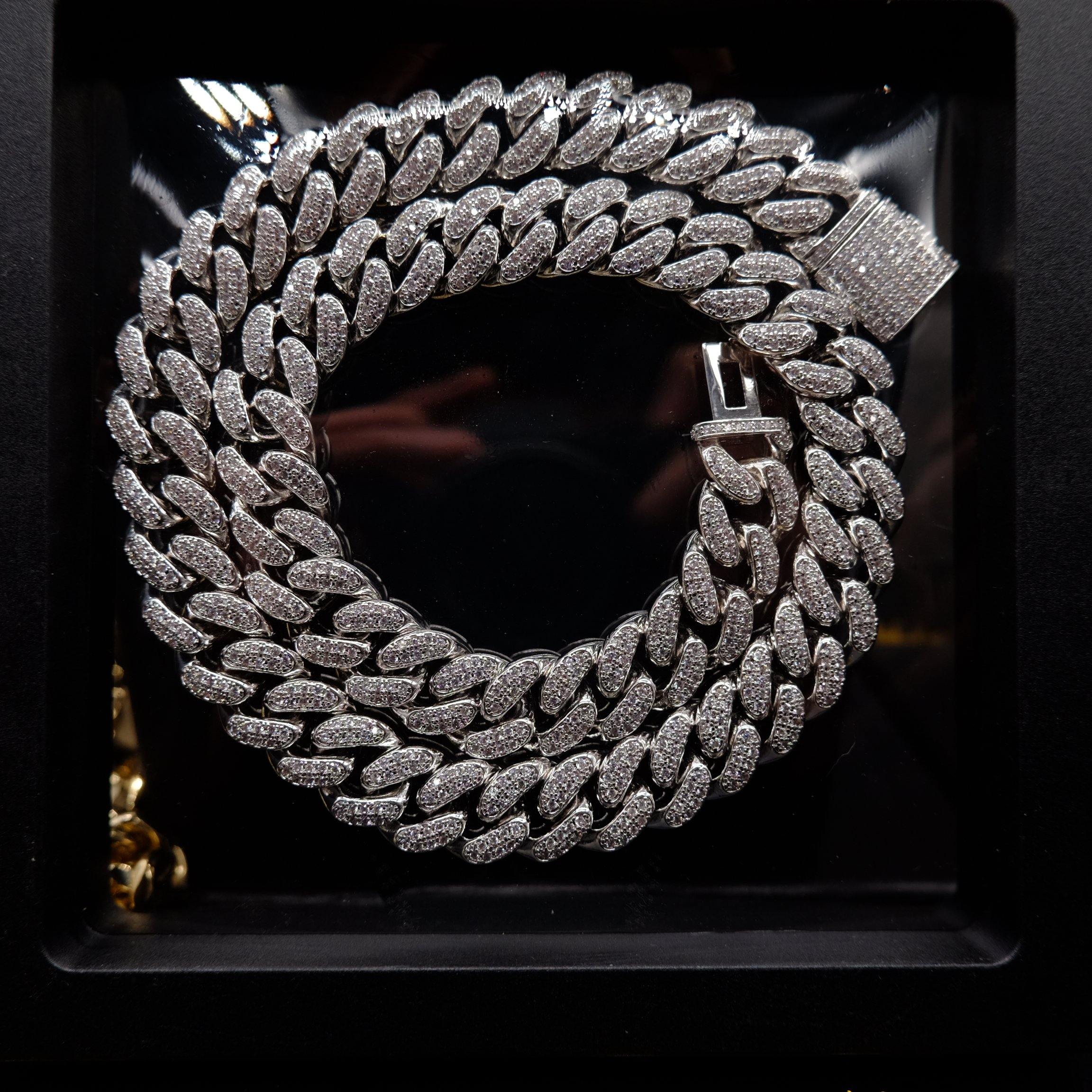 🔥New Flip buckle Iced Cuban Link Chain Silver