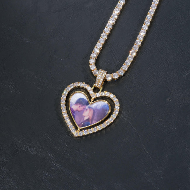 3D Spinning 2-Faced Heart Custom Picture Pendant Main Image