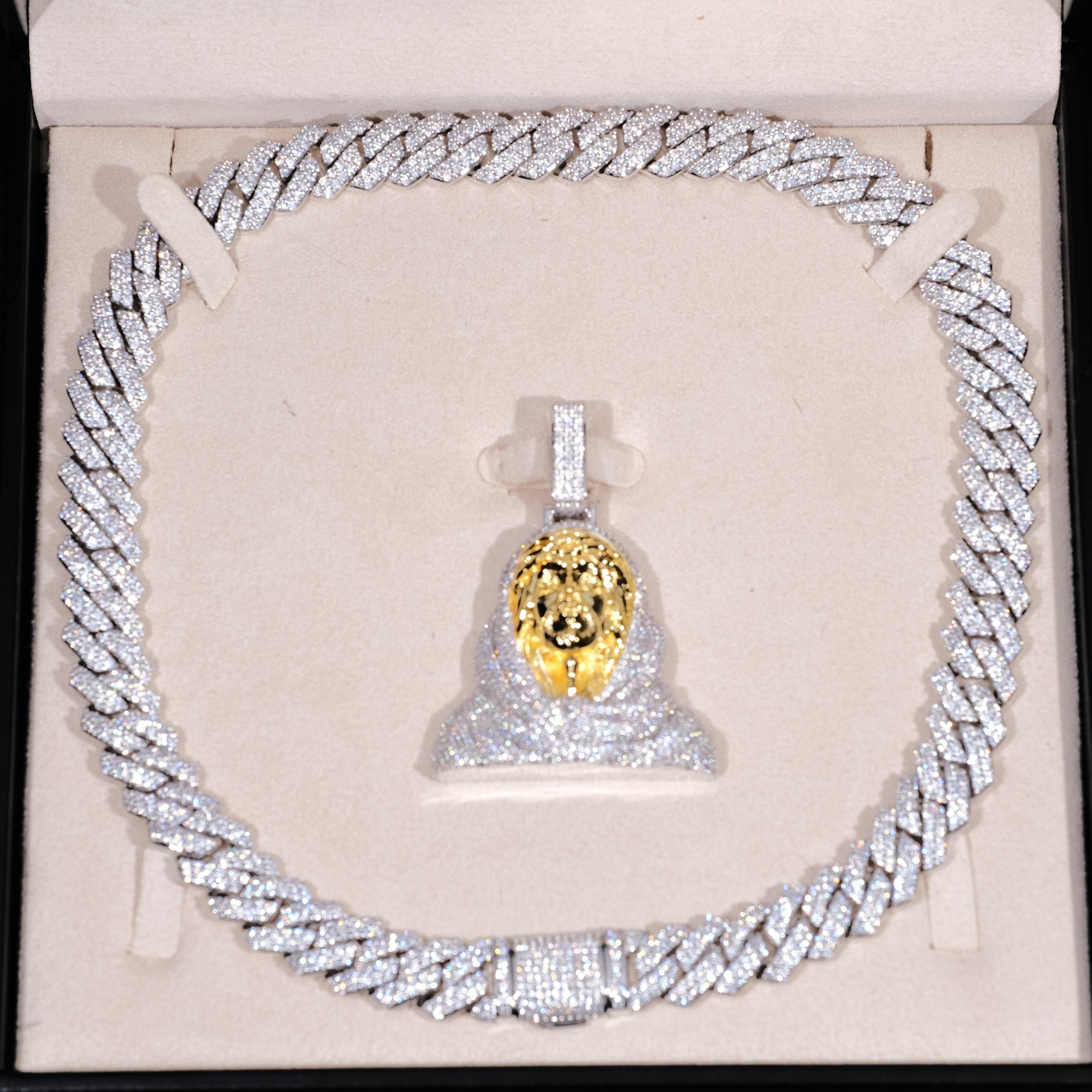 GUU Premium Iced Jesus Pendant