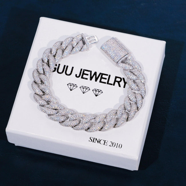15mm 5-Row Iced Cuban Bracelet Hover Image