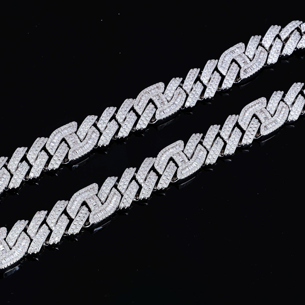15mm Prong Baguette Curb Chain White Gold